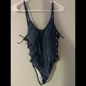 One piece bathing suit